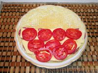 Вафельный бризоль с колбасой, помидорами и сыром